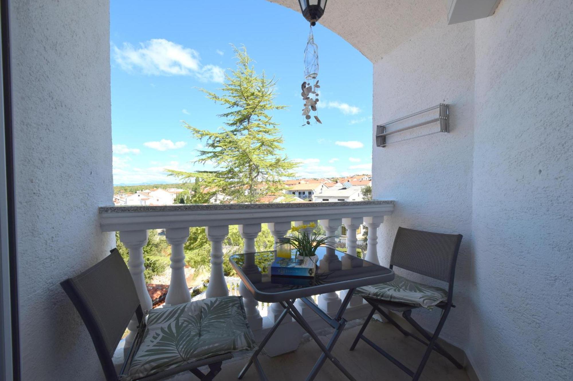 Apartments Pavic Malinska Luaran gambar