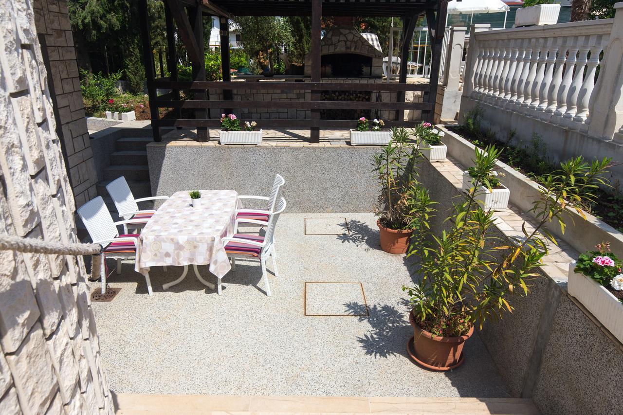 Apartments Pavic Malinska Luaran gambar